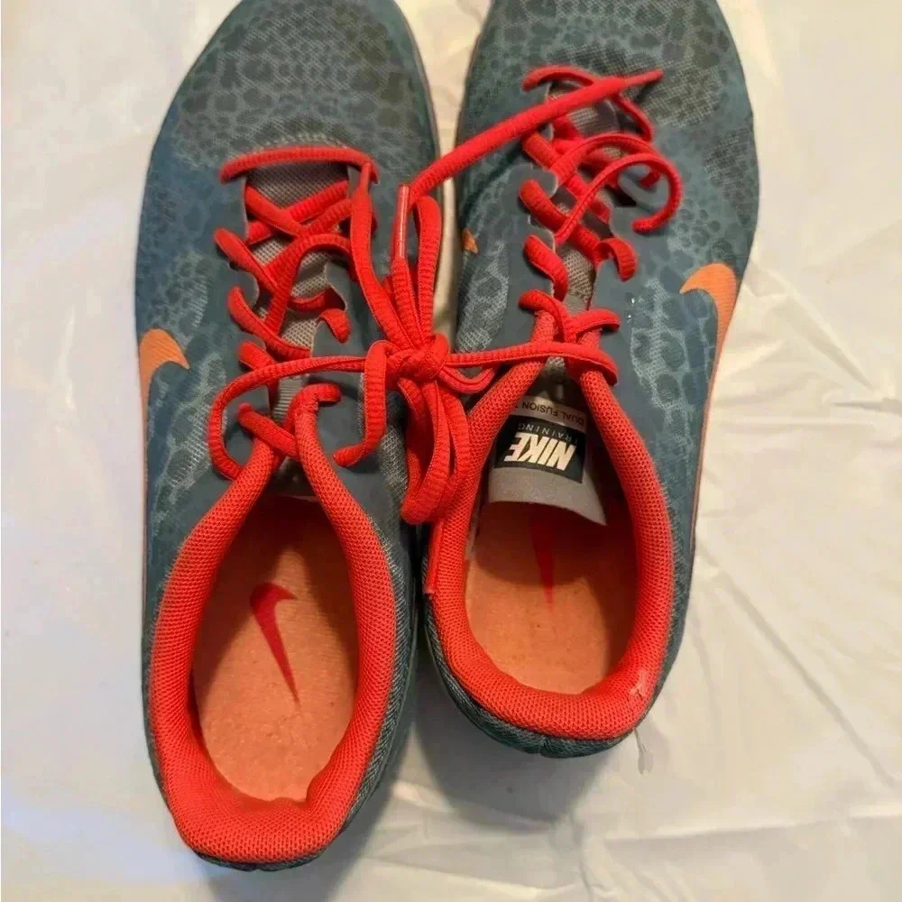 Nike Dual Fusion TR Womens Athletic Shoes Size 9.5 US Multicolored Training